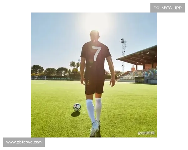 以马内离队背后的真实原因与足球世界的人情冷暖