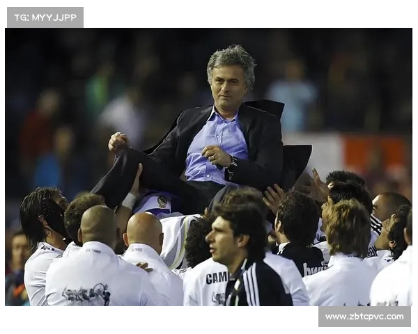 巴萨与皇马的经典对决战术解析:顶级对抗中的策略博弈 巴萨与皇马的经典对决战术解析:顶级对抗中的策略博弈